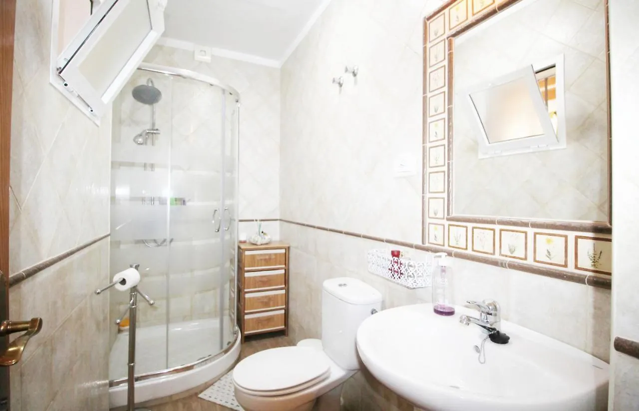 Villa Maite With Pool And Hot Tub Spainsunrentals 1057 Nerja