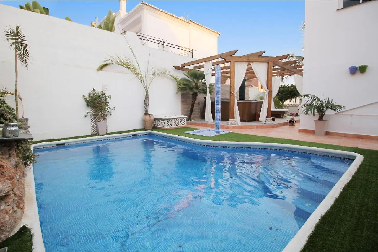 Villa Maite With Pool And Hot Tub Spainsunrentals 1057 Nerja